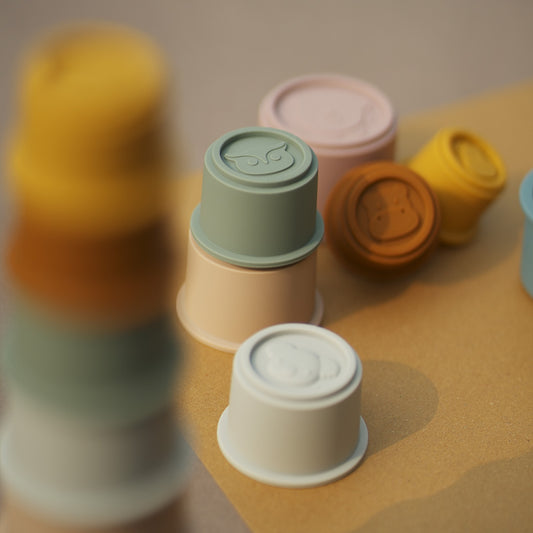 nesting cups